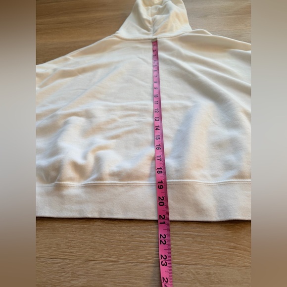 NWOT NEW Nike Women’s Cropped Pullover Hoodie Neon Swoosh Sweatshirt Size L (M) - Picture 9 of 9